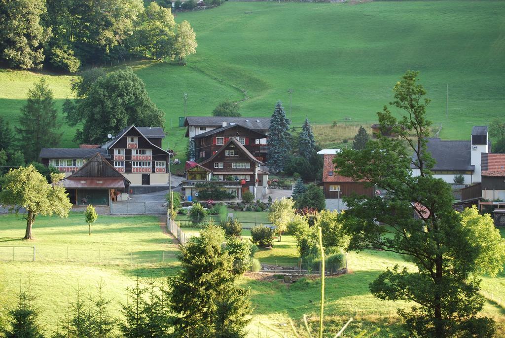 B&B Haus Zur Krone Oberriet Eksteriør bilde