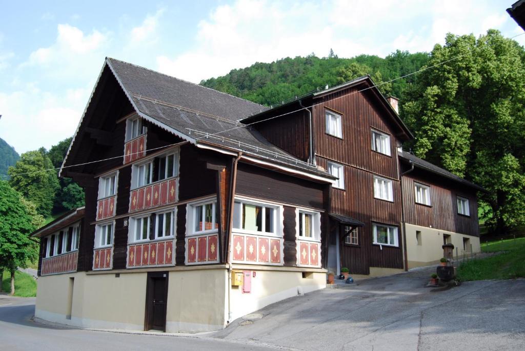 B&B Haus Zur Krone Oberriet Eksteriør bilde
